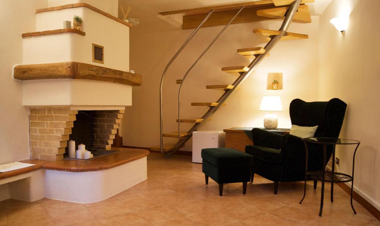 Bed and Breakfast Relais San Filippo In Sogaglia Mulazzo Exterior foto